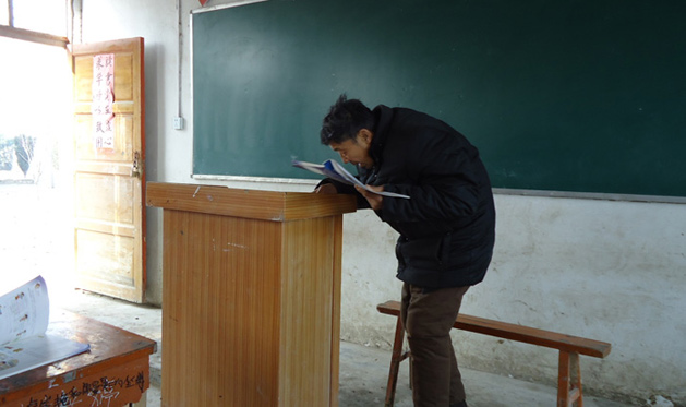 쾰ώ53q쾰ɳǿhh(zhn)?jing)fһСW(xu)ώW(xu)Hеؽώ(qing)ֱԼc°я90ÿҪֹʹˎ(li)ʹl(xing)庢ӵW(xu)(mng)t(y)Ȼ(jin)ڹλϣһ(jin)־26ς(g)o(j)80,쾰Ʊ\鏊(qing)ֱԼףǕr(sh)ı_(ki)ʼuu׃iӲ^ŤD(zhun)ɱҲe(li)Խ(li)Խy](mi)^(gu)꣬ıю׺c°90ҲǏǕr(sh)ֹʹˎɞıƷL(zhng)ֹʹˎϲʹĥ53q쾰ƱͬgnϺܶ 