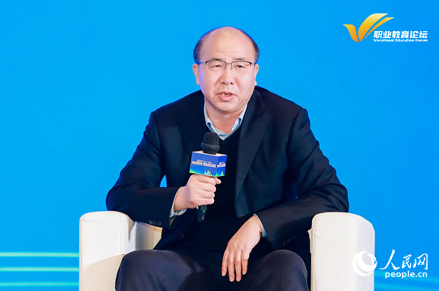 北京青年政治學(xué)院黨委常委、副校長(zhǎng)張志斌在論壇中發(fā)言。