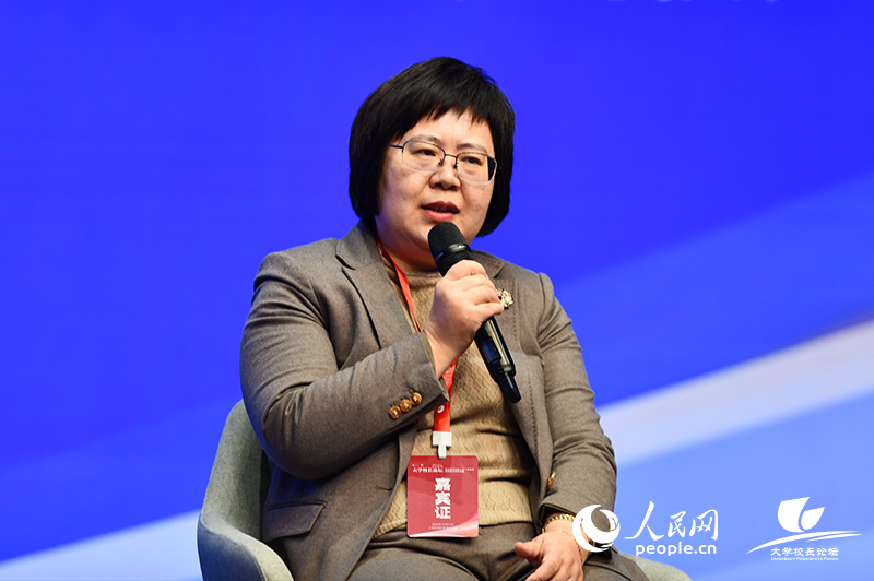 天津科技大學黨委常委、副校長王敏發(fā)言。