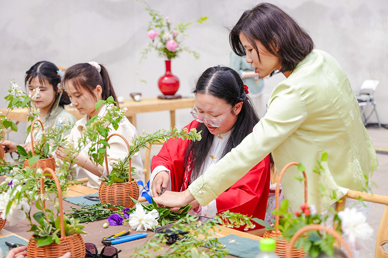 北京語言大學(xué)第二十屆世界文化節(jié)游園會現(xiàn)場。學(xué)校供圖
