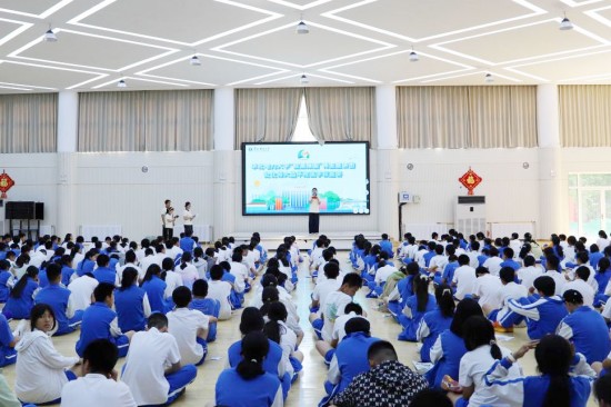 “能源報國”主題宣講活動現(xiàn)場。校方供圖
