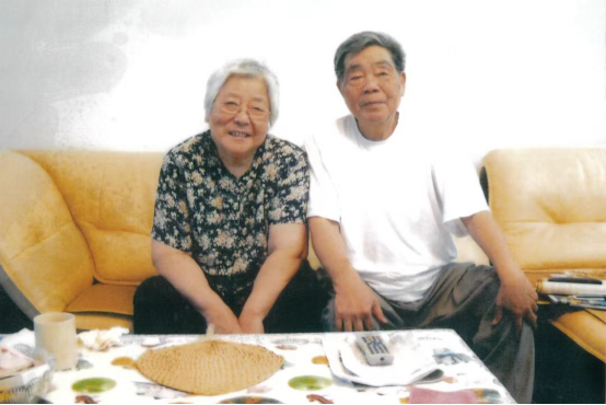 陳傳才、岳同夫婦。中國(guó)人民大學(xué)供圖