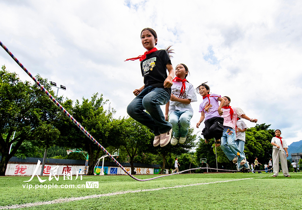 貴州從江：歡樂課間 快樂成長【4】