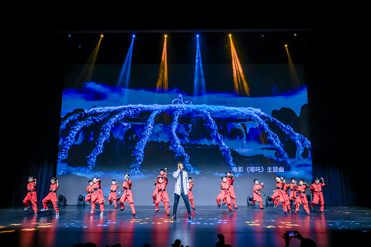 活動(dòng)現(xiàn)場(chǎng)，兒童帶來歌舞串燒《哪吒》。主辦方供圖