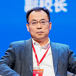     許勇    華南理工大學(xué)副校長高校需要以區(qū)域高質(zhì)量科技需求為導(dǎo)向，打造交叉融合、前瞻引領(lǐng)的學(xué)科發(fā)展新格局，充分發(fā)揮高等教育在培養(yǎng)復(fù)合型創(chuàng)新人才方面的關(guān)鍵支撐作用。