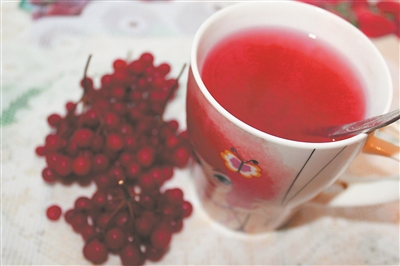 茶和漿果中富含類黃酮。圖片來源：物理學(xué)家組織網(wǎng)