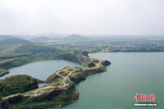 10月4日，神仙湖生態(tài)公園一景(航拍圖)。曹丹 攝