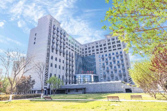 首都醫(yī)科大學(xué)第一教學(xué)樓