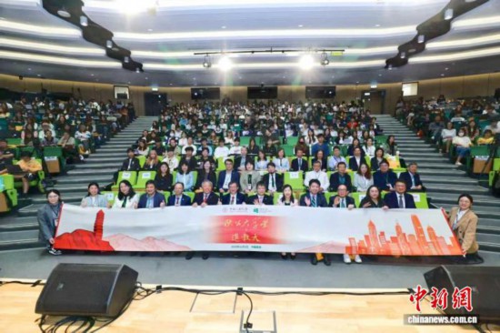 11月3日，“陜公大學(xué)堂”系列公益講座首次在香港舉辦。 (主辦方供圖)